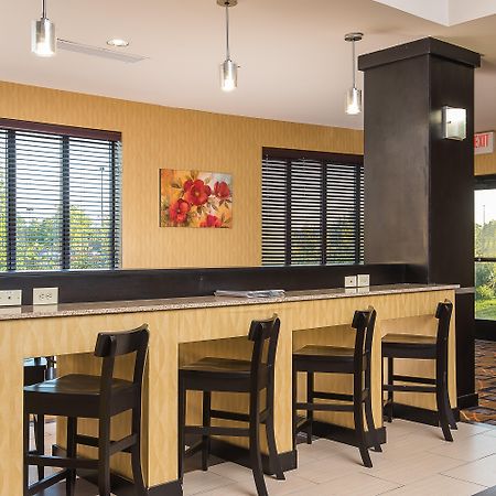 Holiday Inn Express And Suites Lafayette East By Ihg Extérieur photo
