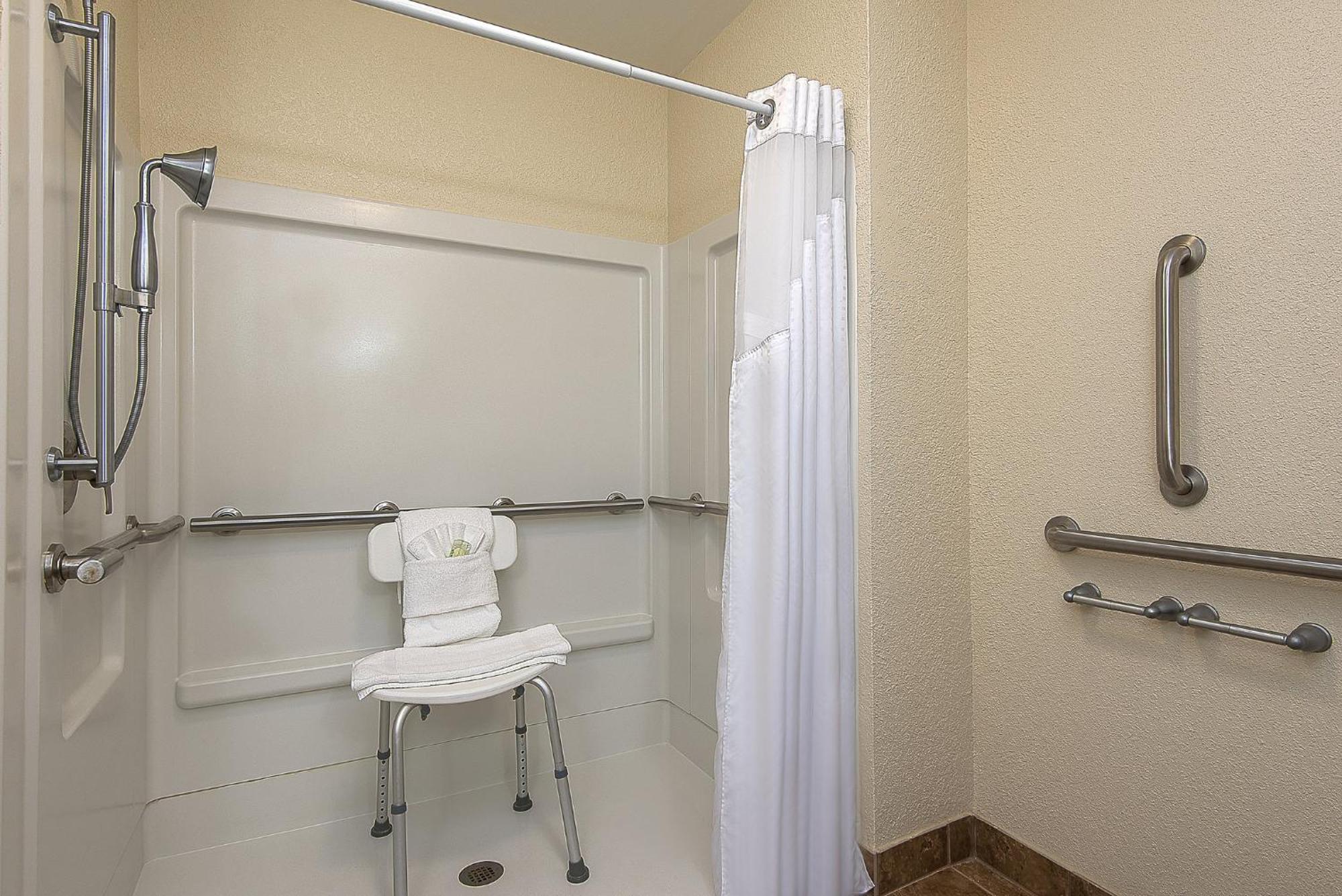 Holiday Inn Express And Suites Lafayette East By Ihg Extérieur photo